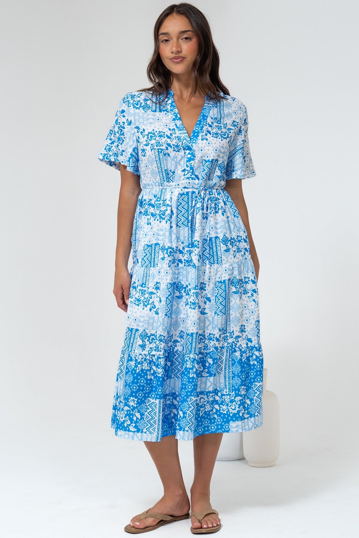 Sharni Midi Dress - V-Neck Shift Dress with Waist Tie in Hilton Print Blue