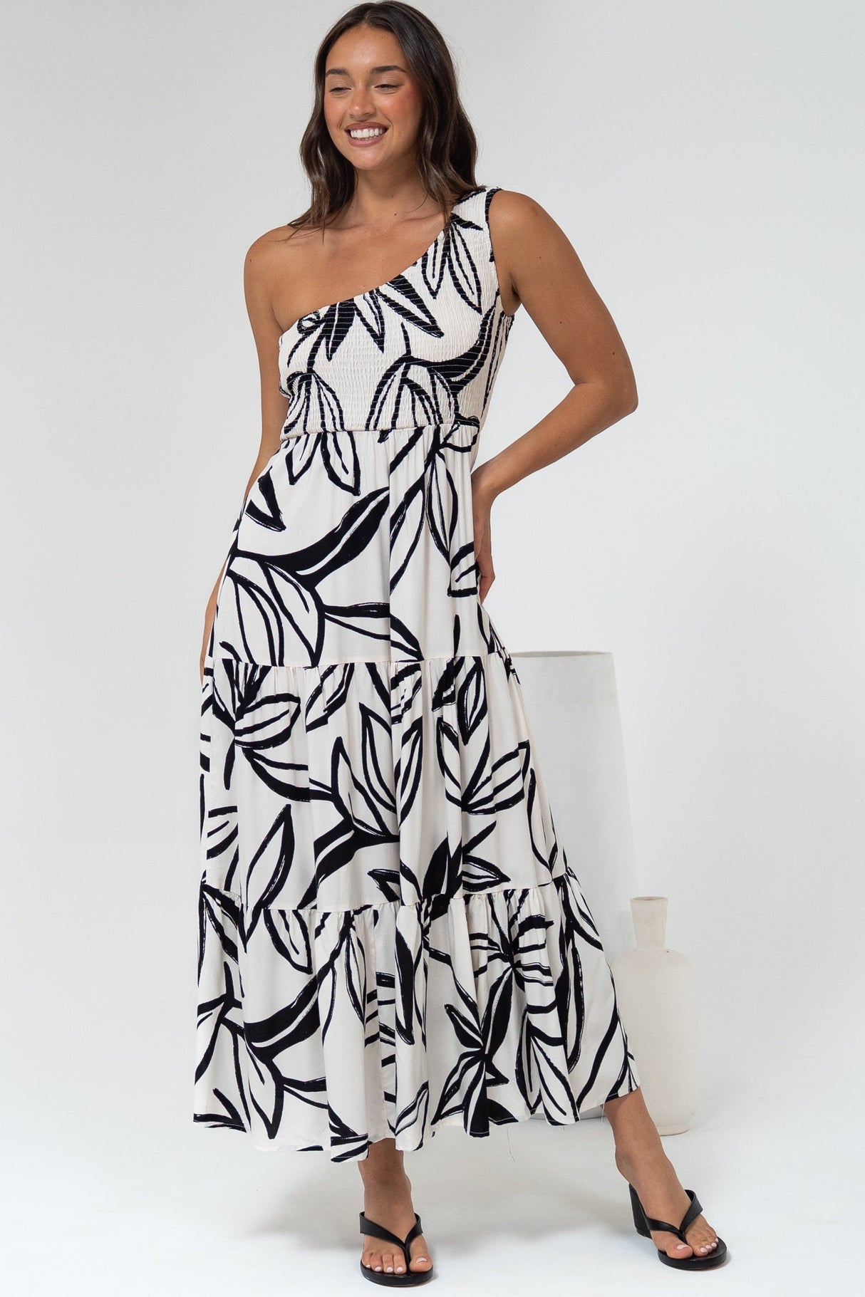 Kleo Midi Dress - One Shoulder Elasticated Bodice A-Line Dress in Halsey Print