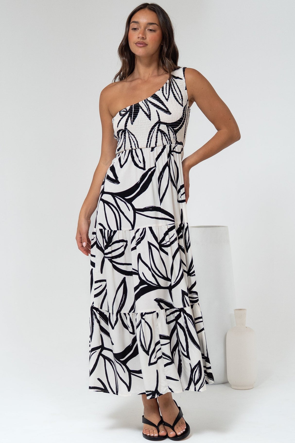 Kleo Midi Dress - One Shoulder Elasticated Bodice A-Line Dress in Halsey Print