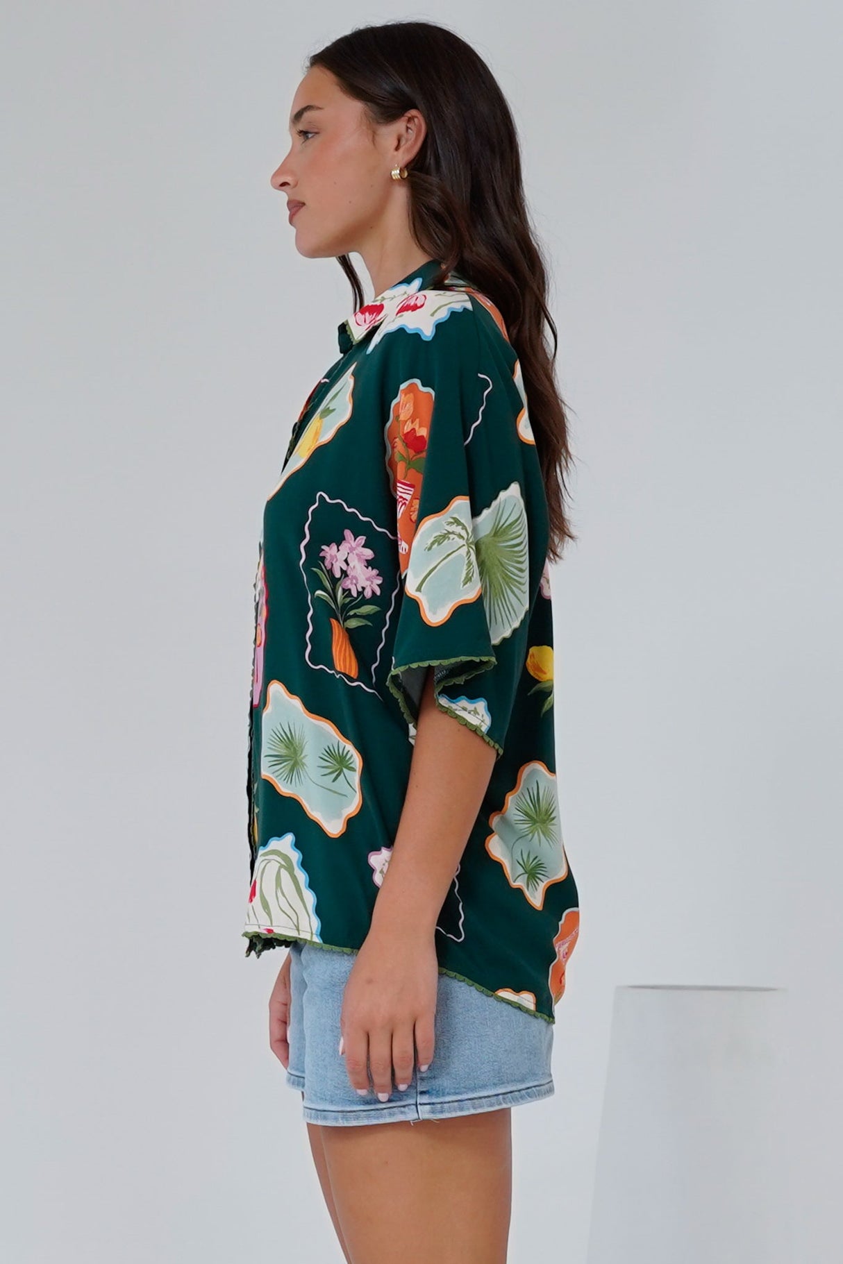 Otis Shirt - Wave Trim Button Down Shirt in Elora Print