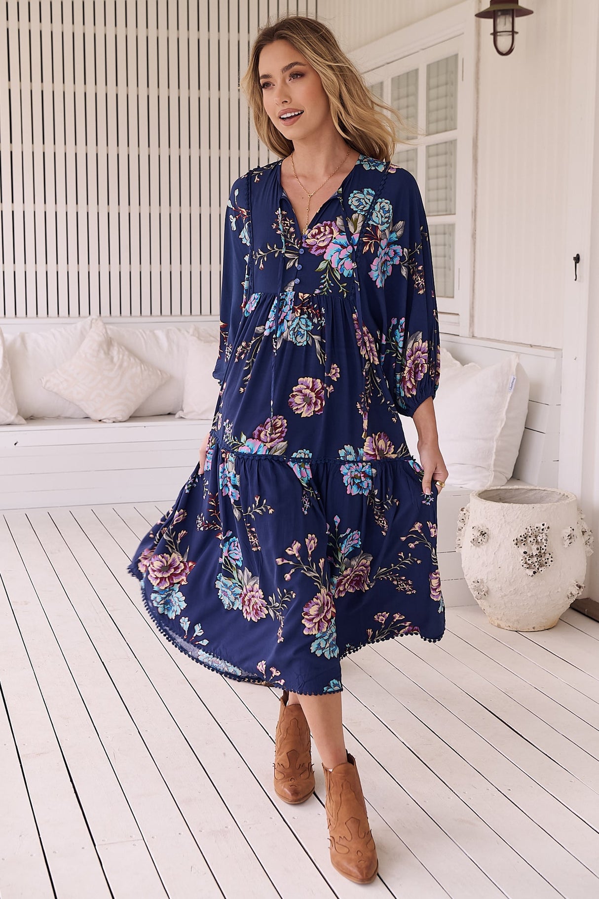 JAASE - Palace Midi Dress: Pom Pom Spliced Batwing Sleeve Dress with Neck Tie in Botanica Print