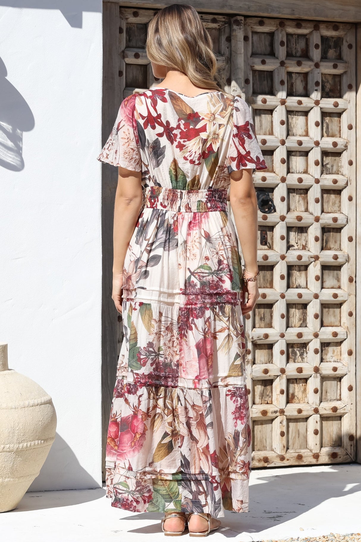 Payton Maxi Dress - Pleat Detailed A-Line Dress with Cap Flutter Sleeves in Leonor Print