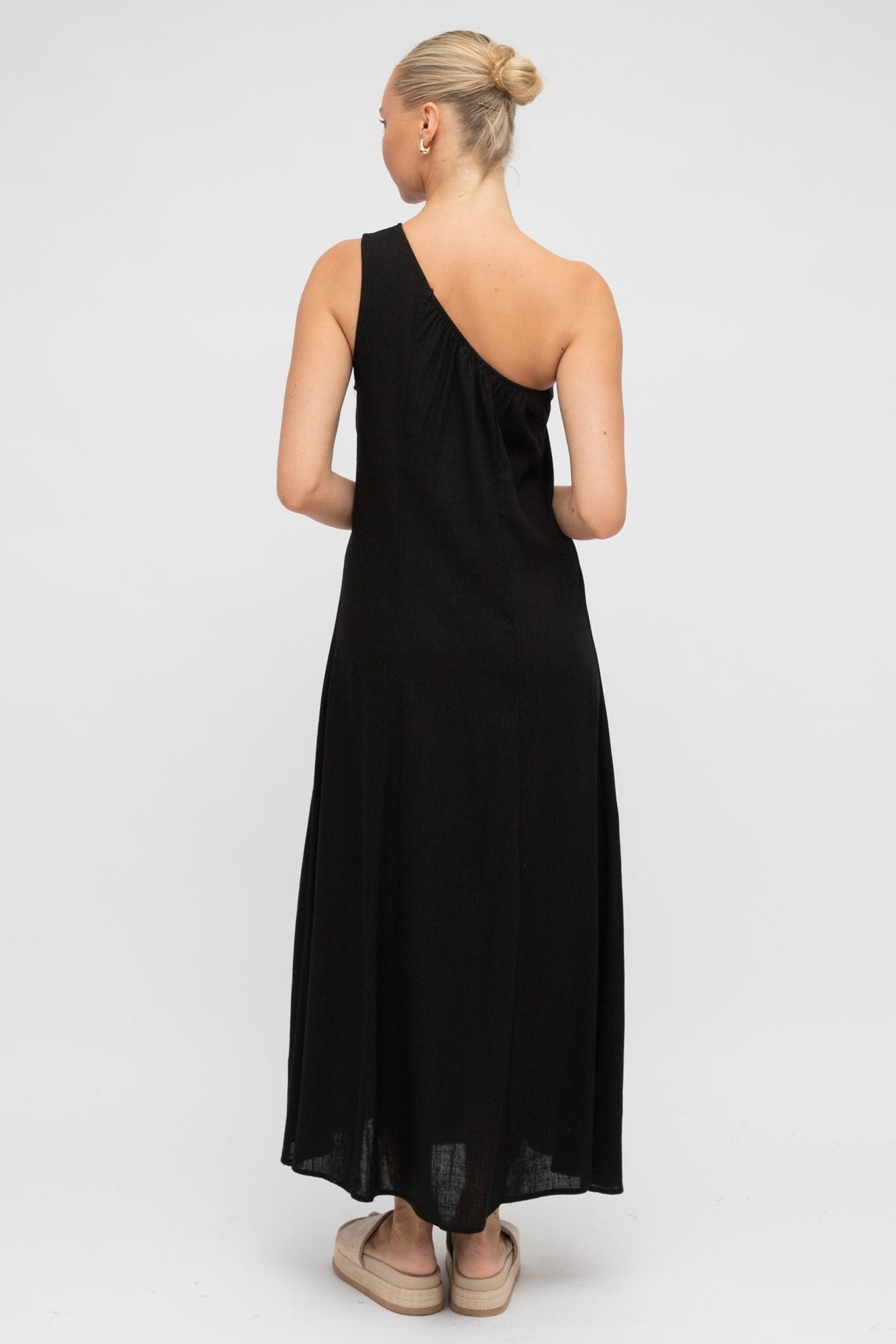 Polly Maxi Dress - One Shoulder Sun Dress in Black