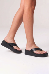 Raptor Flatform Thongs in Black