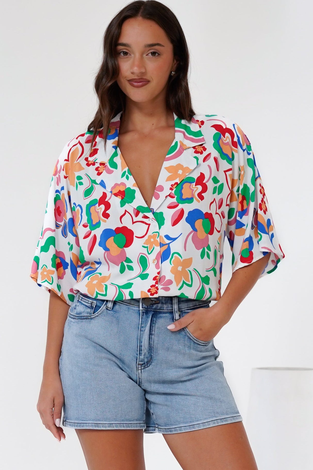 Remira Shirt - Collared Boxy Cut Short Sleeve Shirt in Leland Print