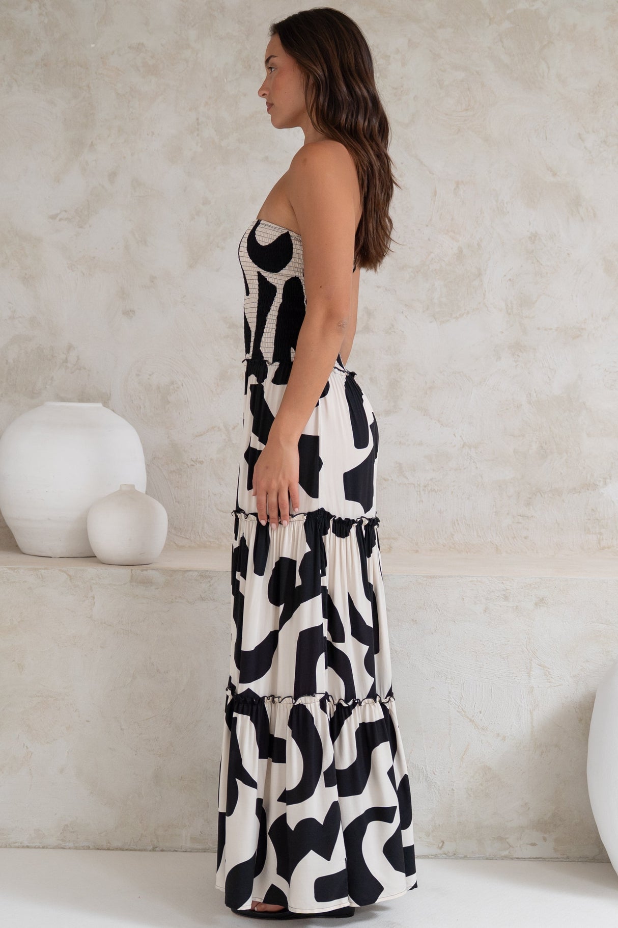 Rhea Maxi Dress - Strapless Ruffle Spliced Tiered Dress in Halsey Print