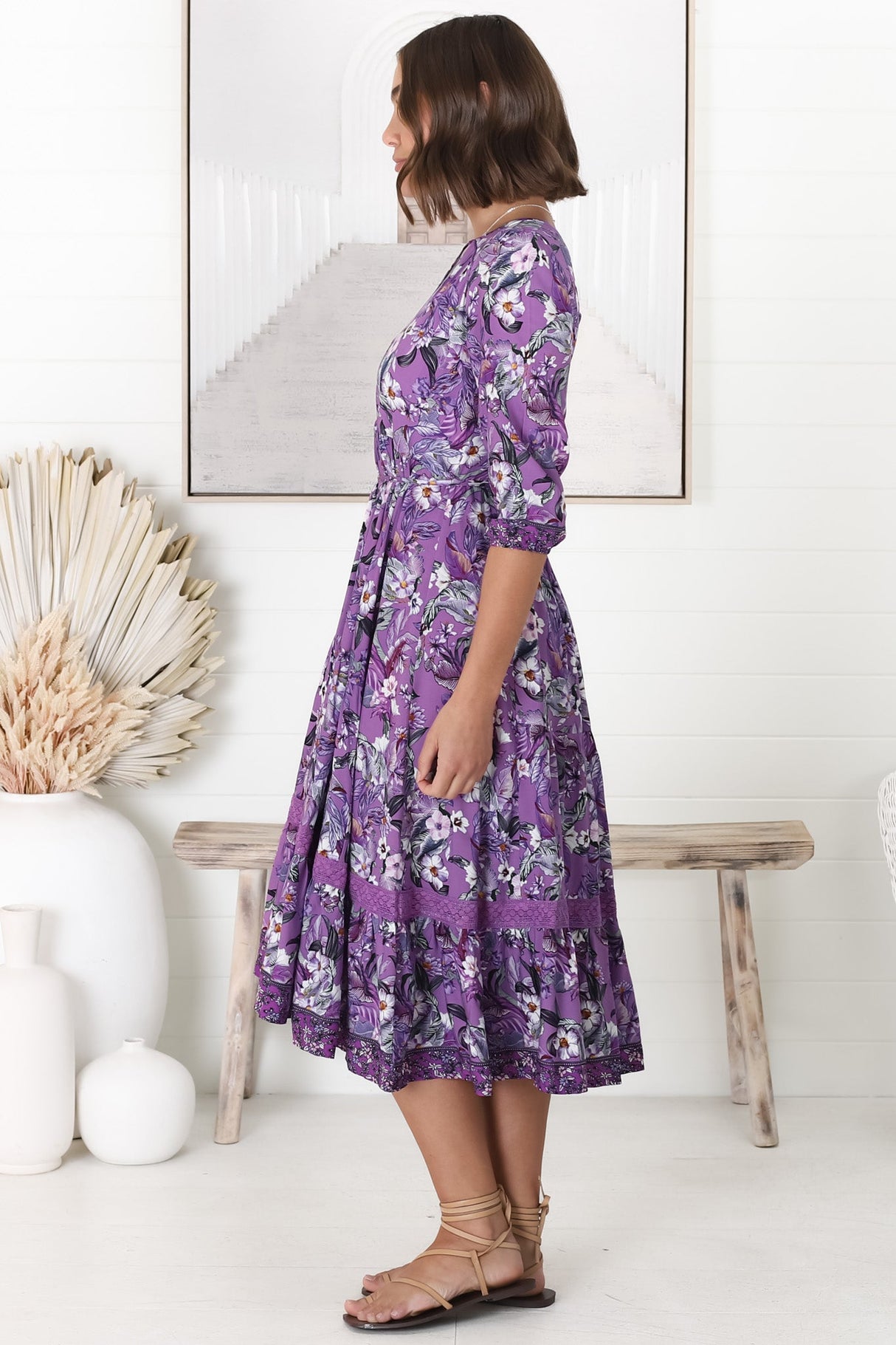 JAASE - Cardinal Midi Dress: V-Neck Shift Dress with Lace Splicing and Optional Waist Tie in Rhodium Print
