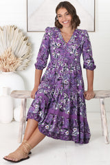 JAASE - Cardinal Midi Dress: V-Neck Shift Dress with Lace Splicing and Optional Waist Tie in Rhodium Print