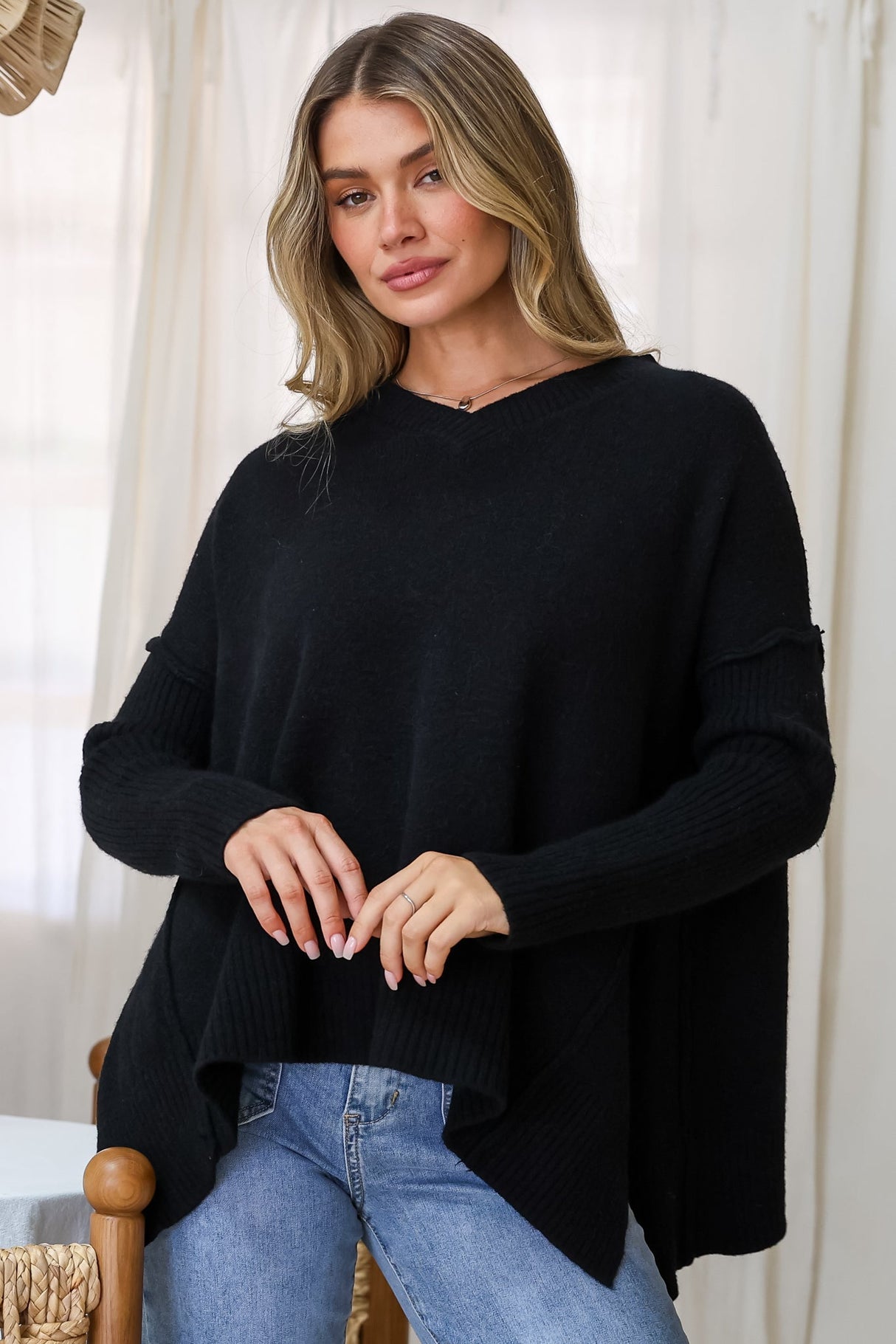 Ridge Jumper - V Neck Relaxed Shark Bite Ribbed Hemline Knit in Black