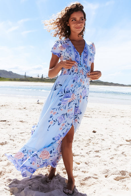 JAASE - Romi Maxi Dress: V Neck Cap Sleeve A-Line Button Through Dress in Heaven Print