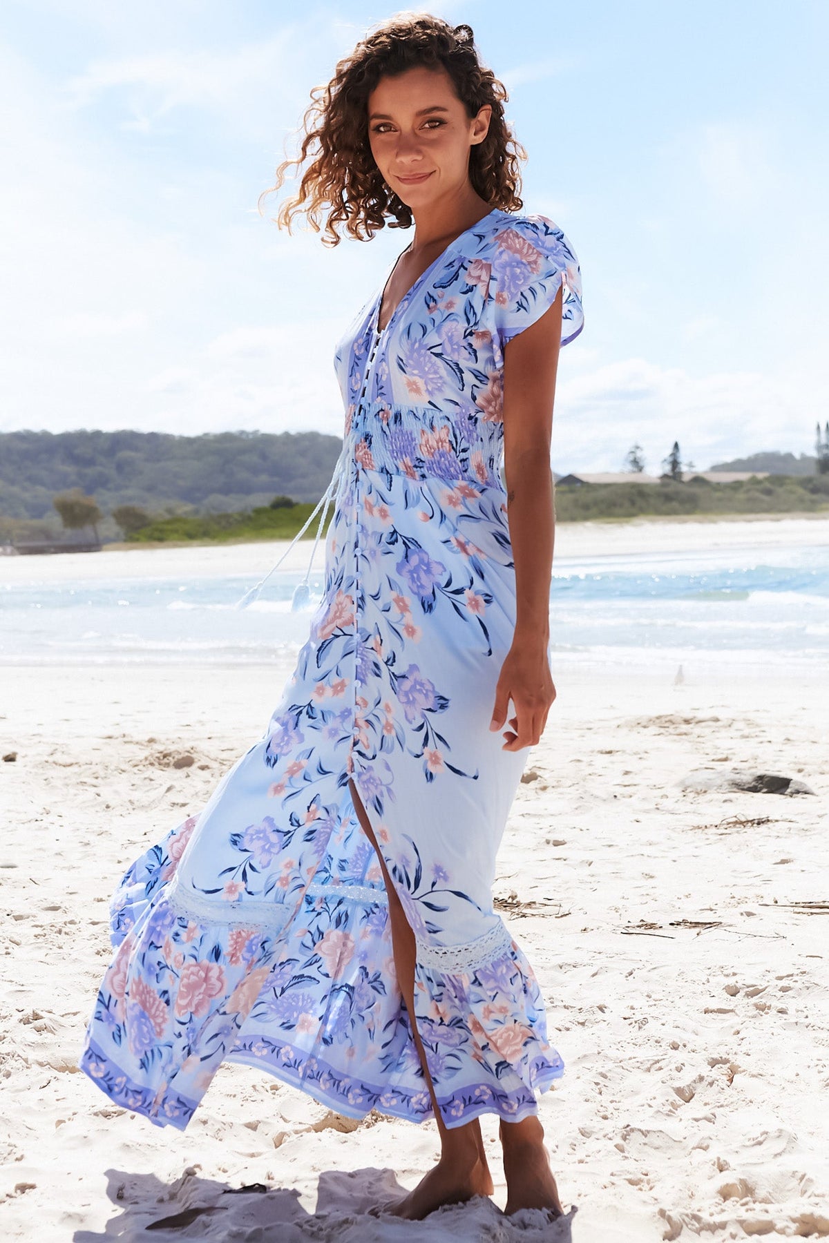 Shop the Romi - Josianne Maxi Dress in blue floral | Salty Crush