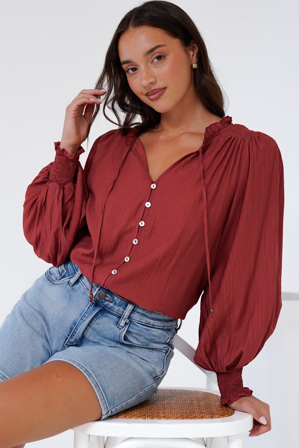 Rosewood Blouse - V-Neck Buttoned Down with Long Balloon Sleeves in Rust
