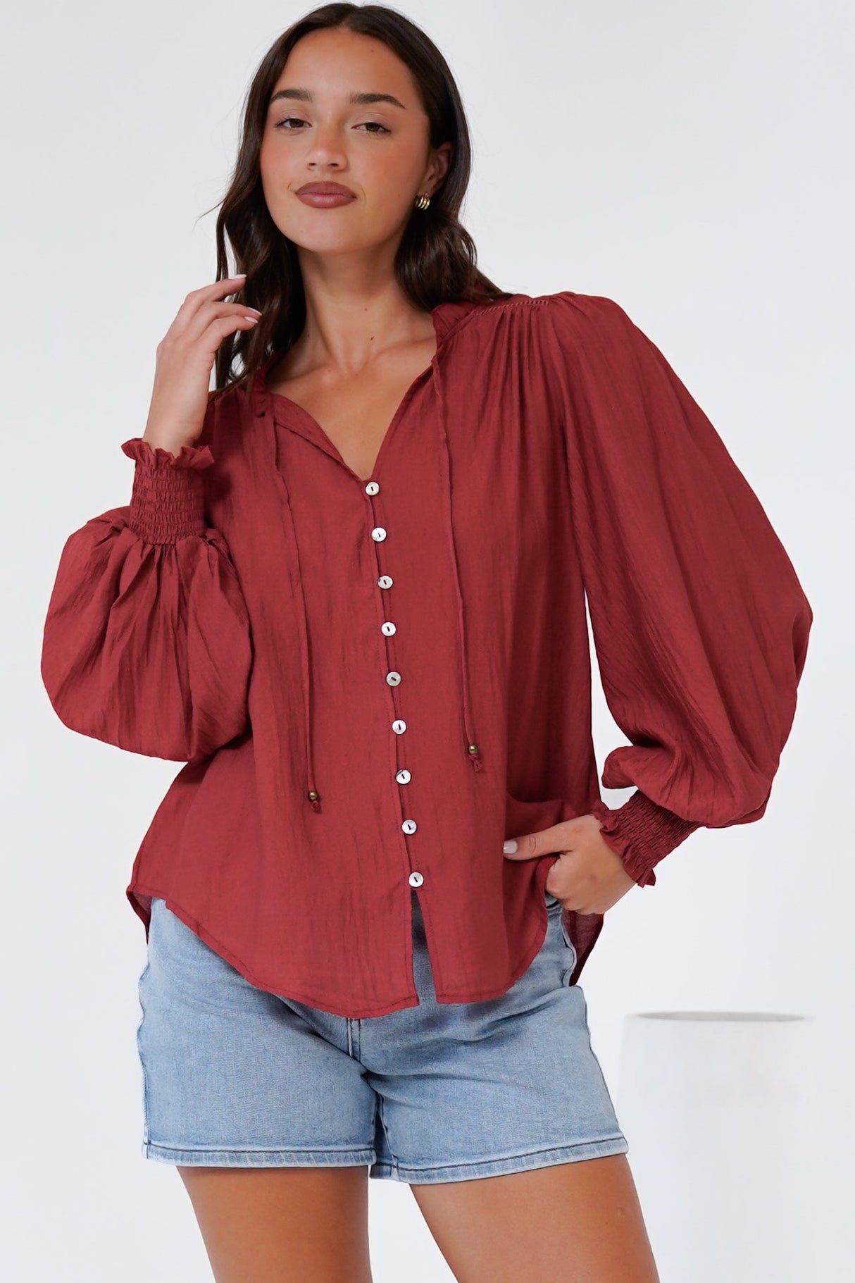 Rosewood Blouse - V-Neck Buttoned Down with Long Balloon Sleeves in Rust