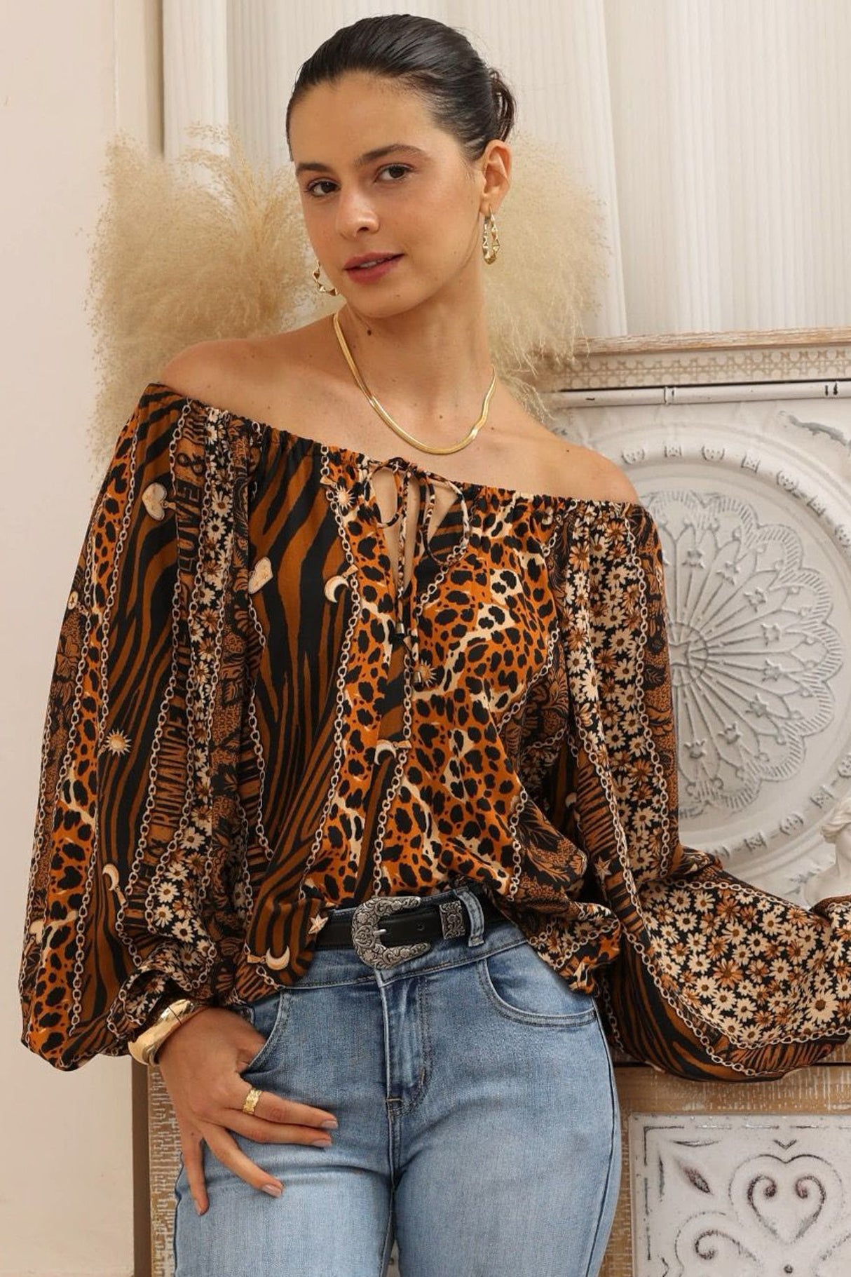 Ruby Blouse - Scoop Adustable Neckline Long Sleeve Blouse in Riley Print
