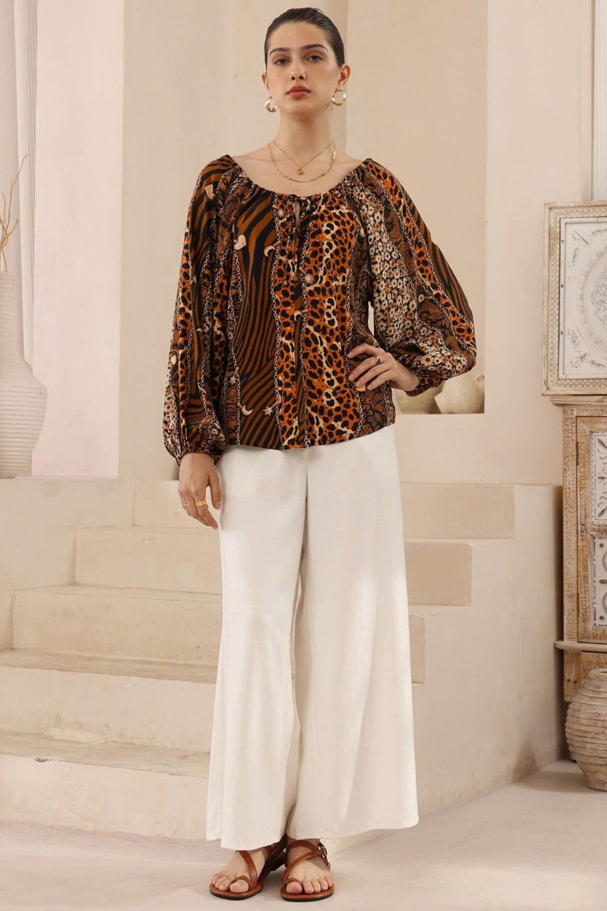 Ruby Blouse - Scoop Adustable Neckline Long Sleeve Blouse in Riley Print
