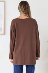 Rylee Jumper - Crew Neck Long Sleeve Pullover with Side Splits in Chocolate