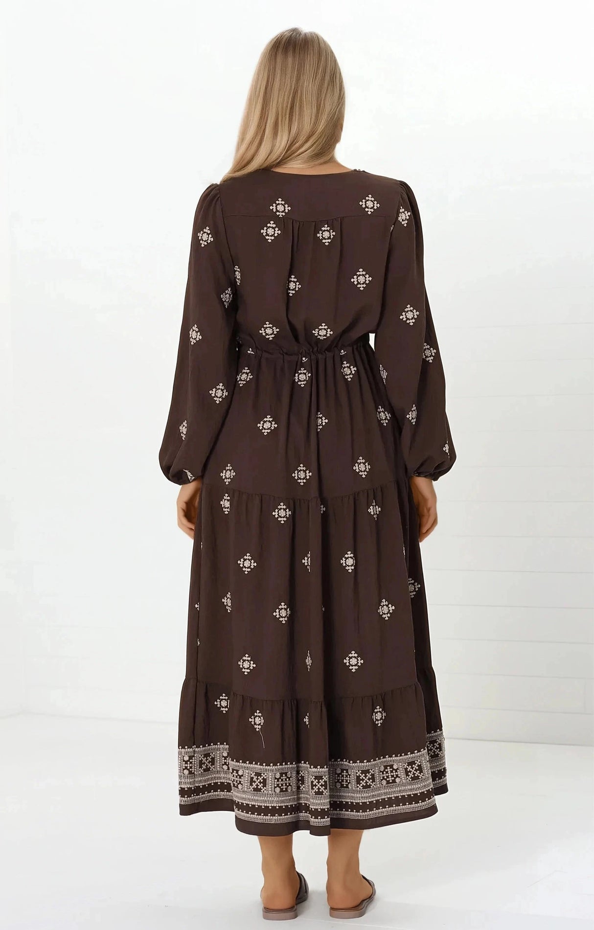 Rylie Maxi Dress - Embroidered Long Sleeve Dress with Pull Tie Waist in Vesper Print Brown