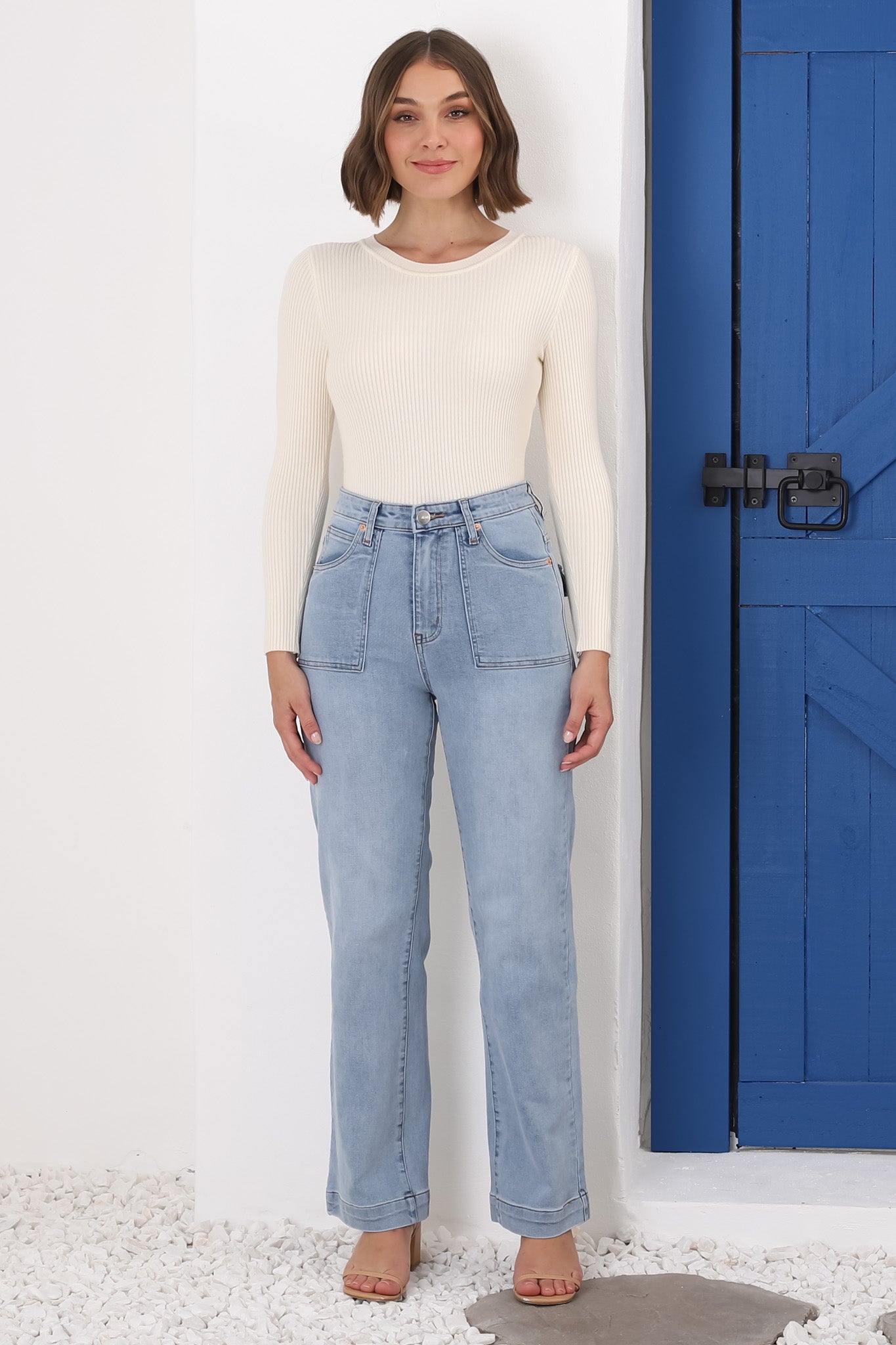 Sadie High Waist Wide Leg Jeans in Light Wash Denim