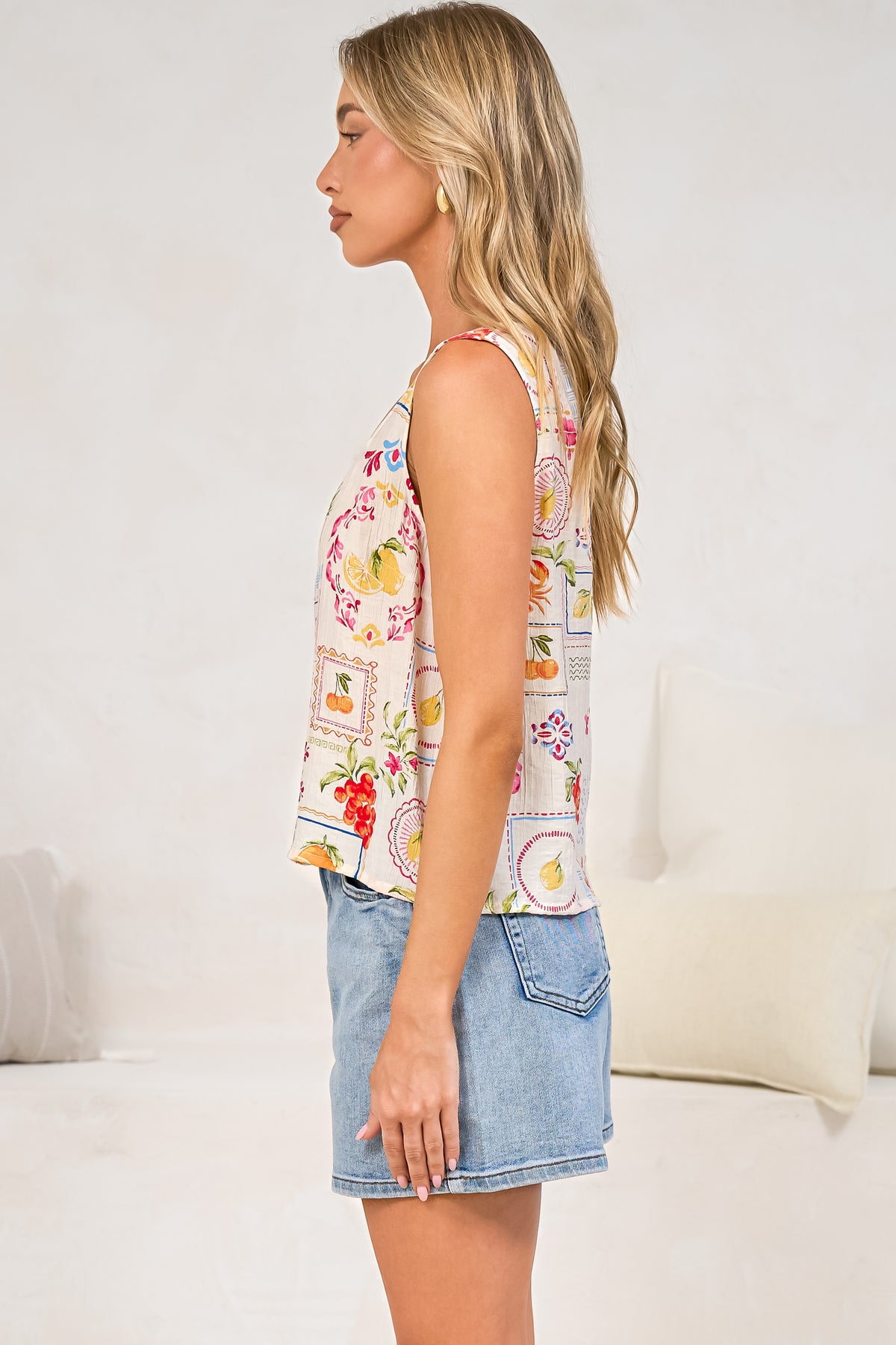 Saige Top - Square Neck Thick Strap Textured Top with High Low Hem in Anelia Print