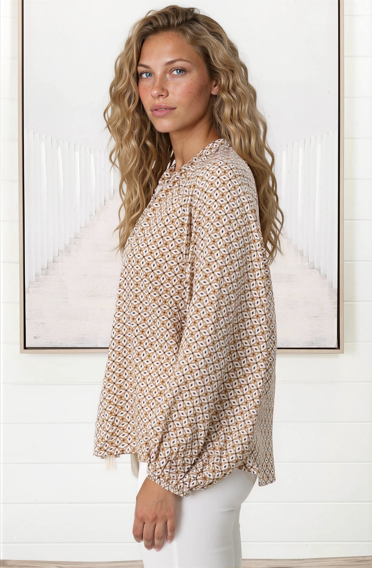 Sallie Blouse - V-Neckline Button Down Top in Retro Print