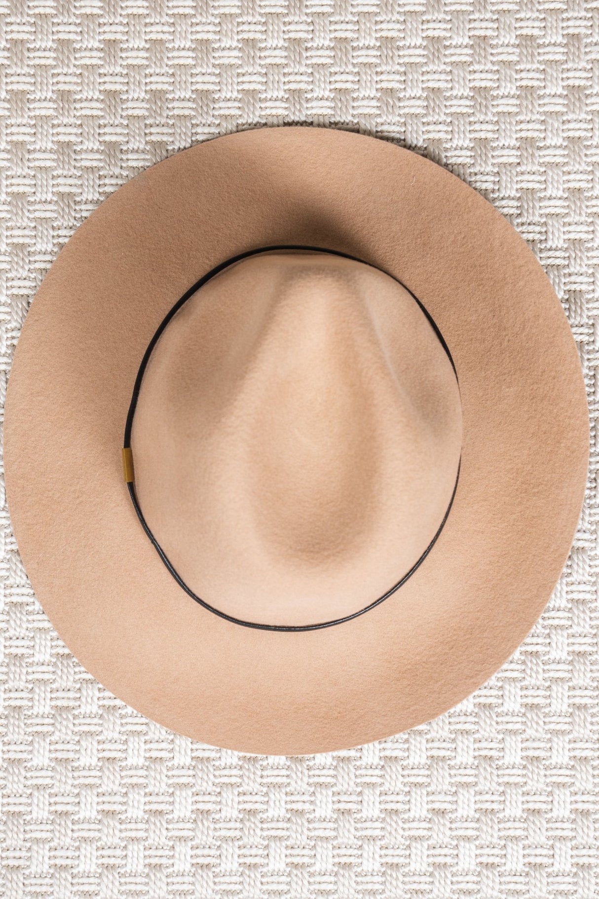 Apache Hat - Camel