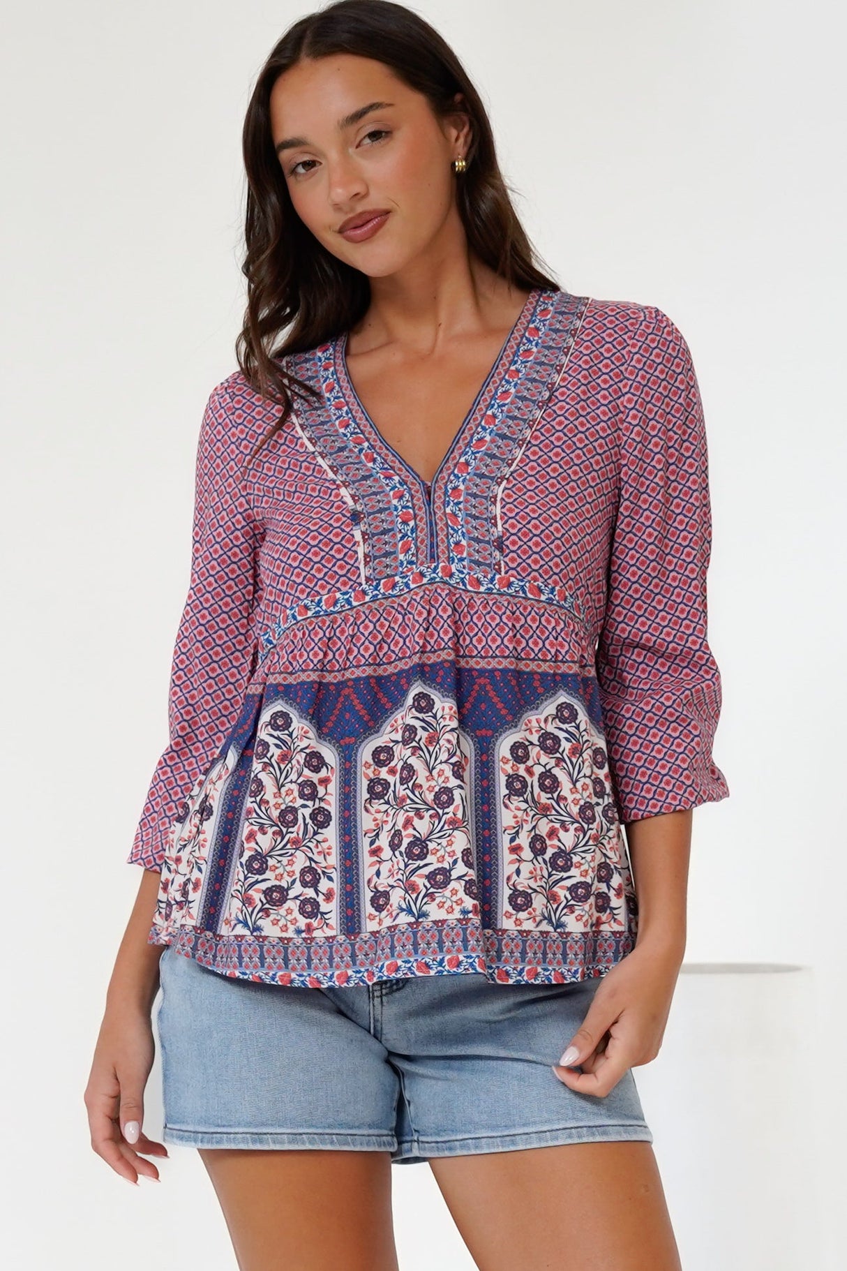 Sammi Top - V-Neck Pull Over with Long Sleeves in Leyton Print