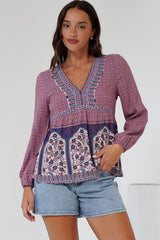 Sammi Top - V-Neck Pull Over with Long Sleeves in Leyton Print