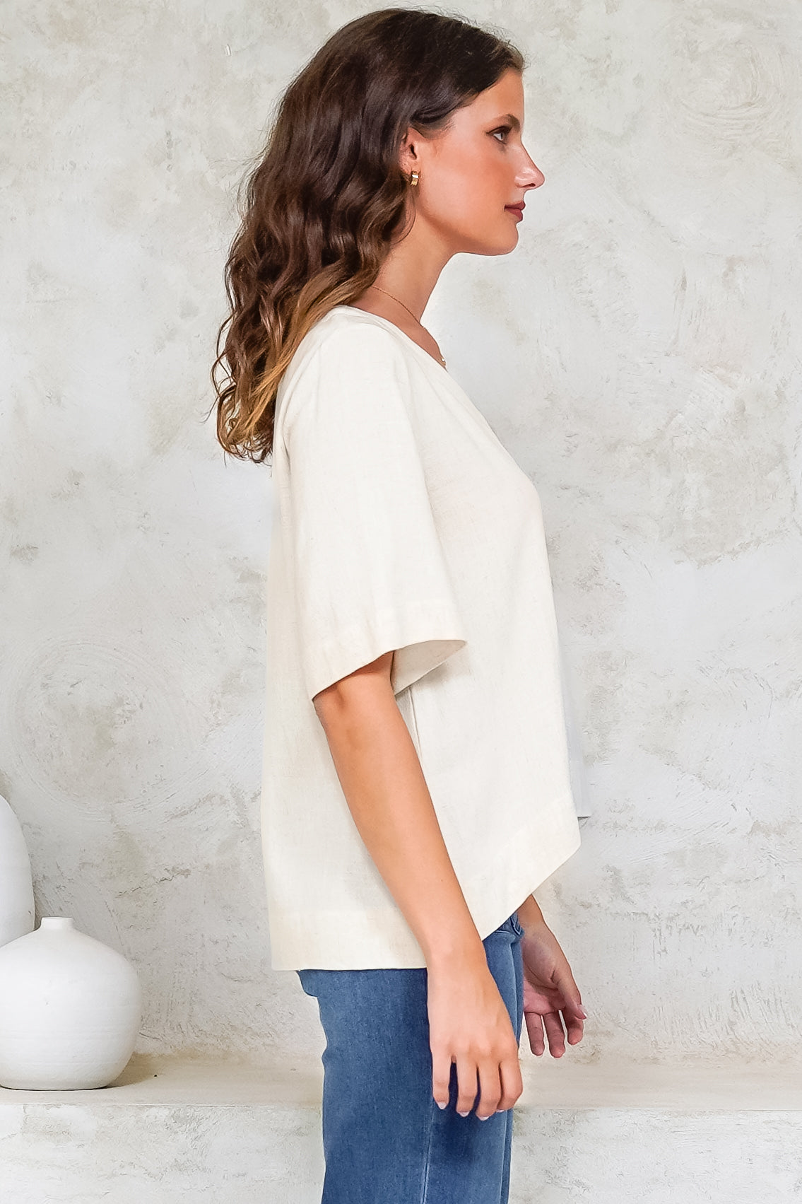 Shandy Top - V-Neck Boxy High Low Top with Short Sleeves in Oatmeal
