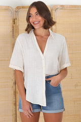 Shelly Shirt - Linen Collared Button Down Shirt in Cream