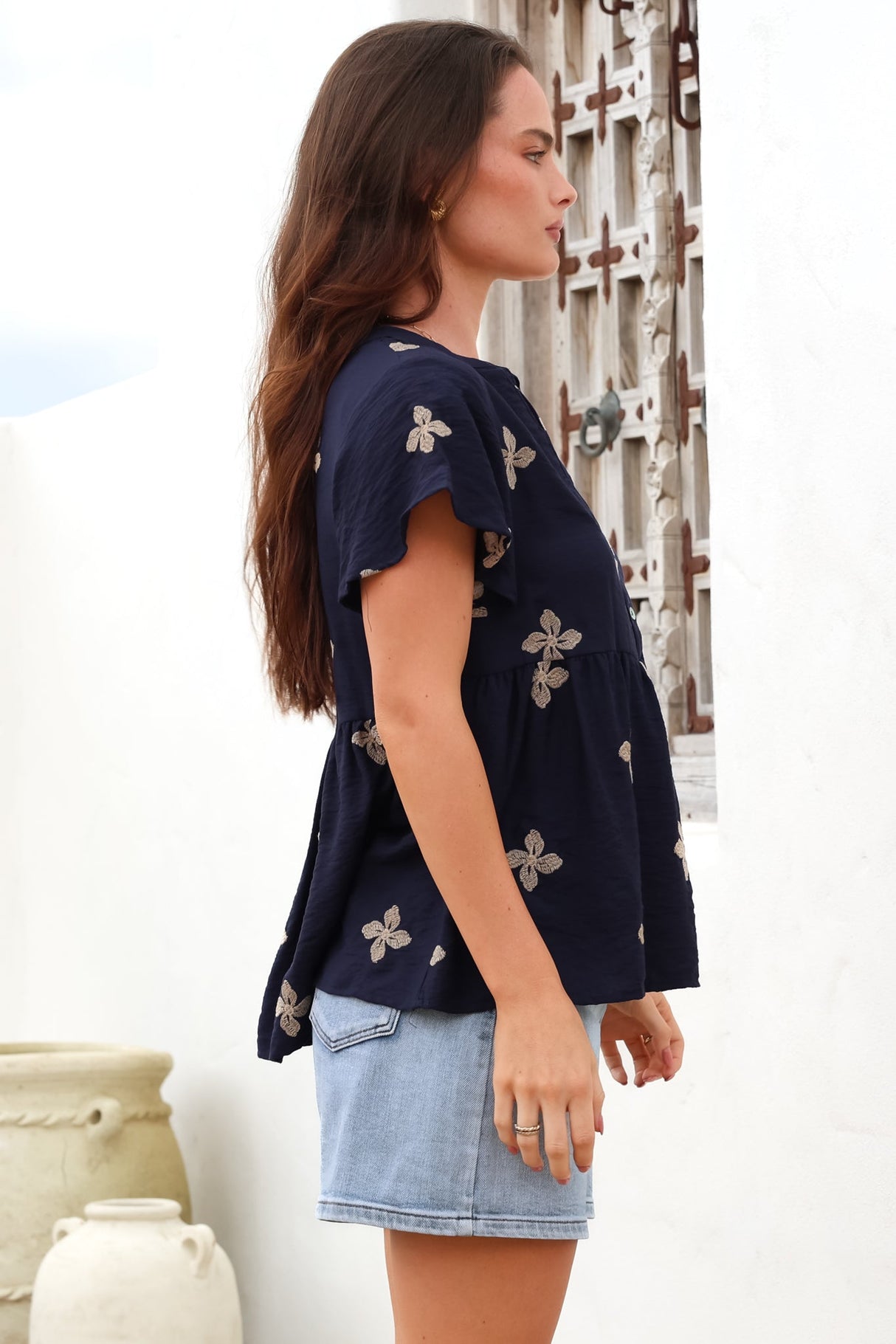 Siempre Top - Mandarin Collar Peplum Hem Top in Gigi Print Navy