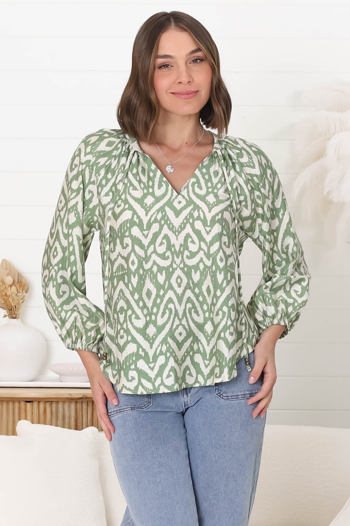 Silvie Blouse - Mandarin Collar V Neck Pull Over Blouse in Dayah Print Green