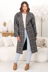 Simone Coat - Lapel Collar Checkered Relaxed Coat in Grey