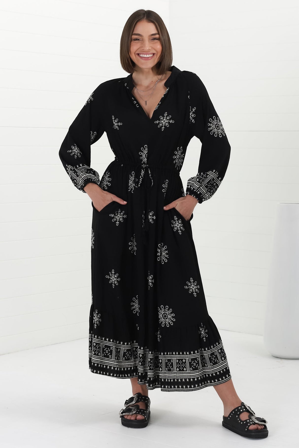 Sullivan Midi Dress - Mandarin Collar 3/4 Sleeve Dress with Pull Tie Waist in Lula Print Black