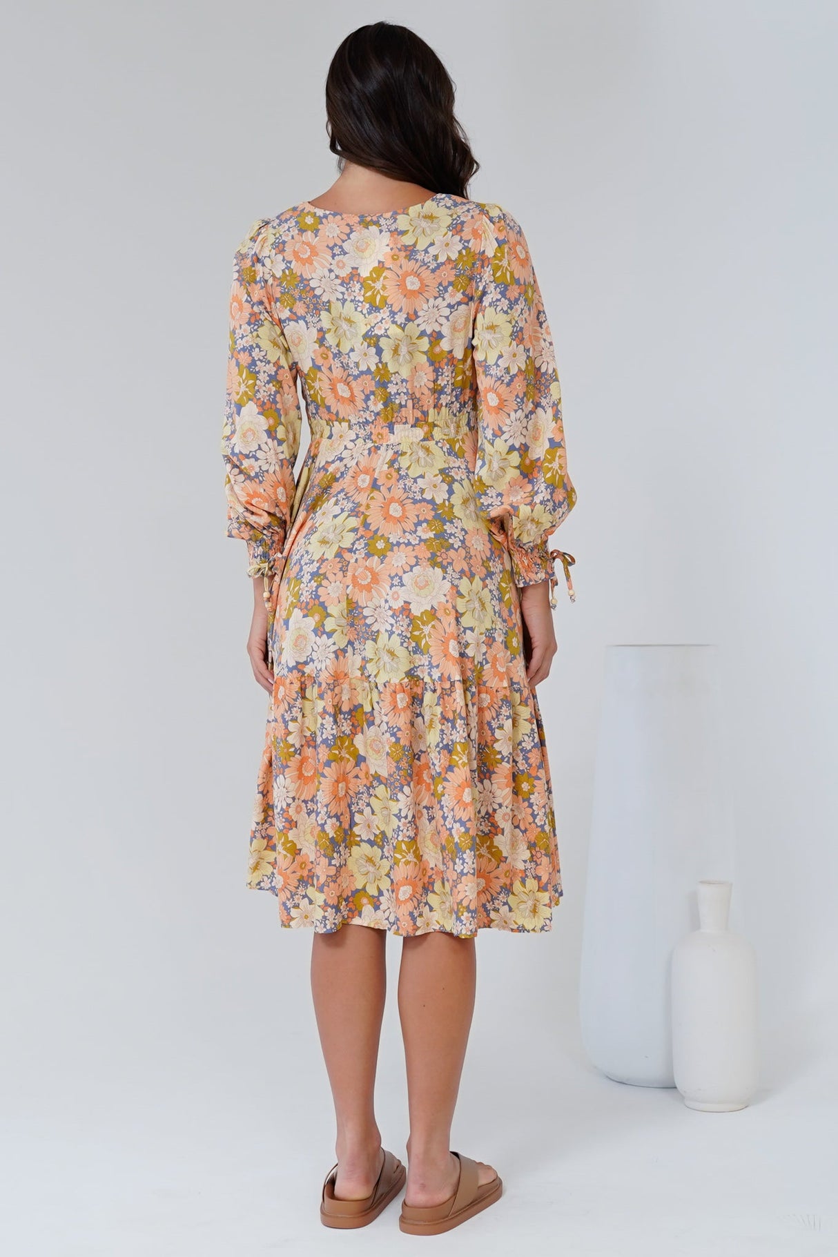 Suni Midi Dress - A-Line Dress with Tiered Skirt and Long Sleeves in Avianna Print
