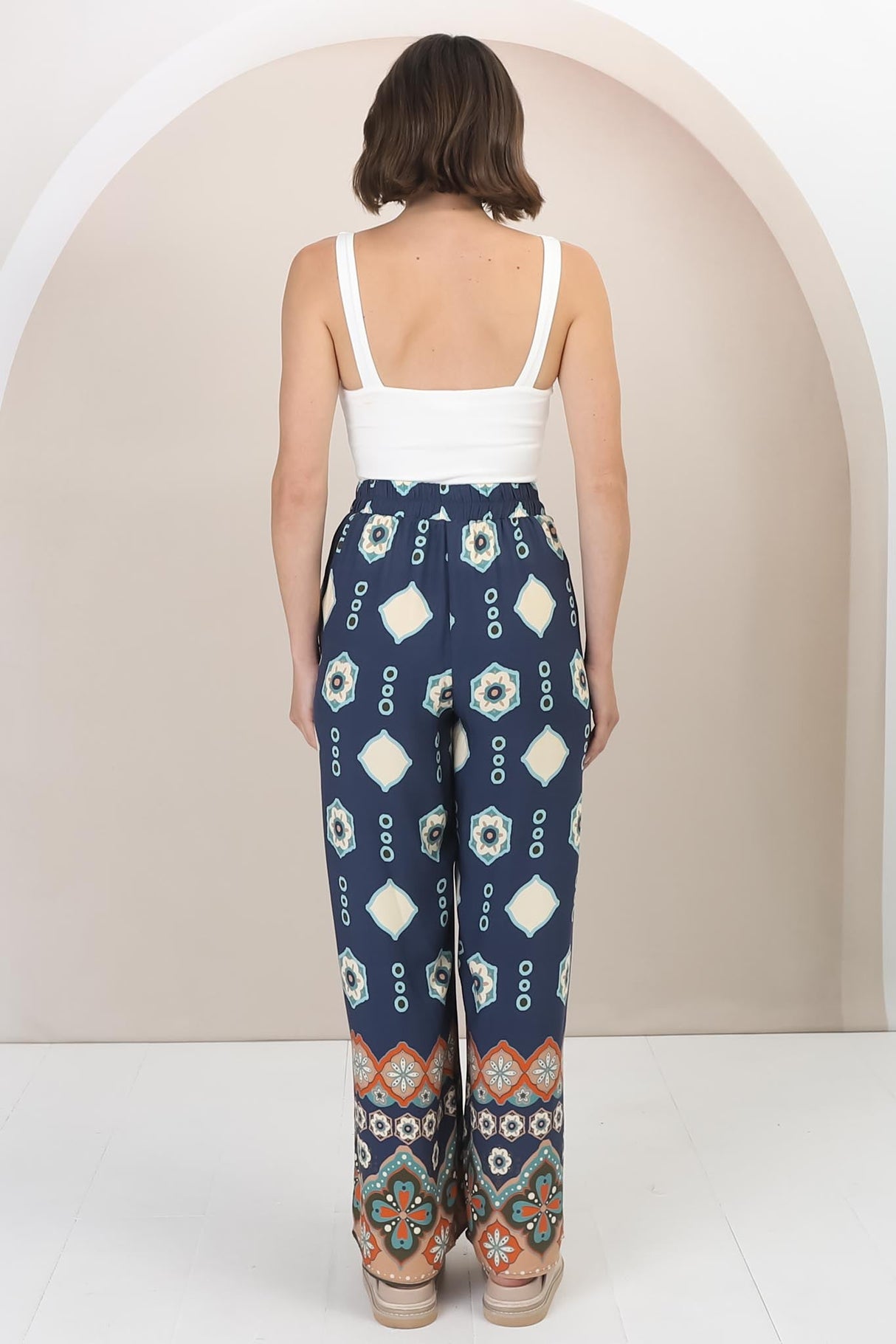 Teanne Pants - Easy Wear High Waisted Straight Pant in Margot Print