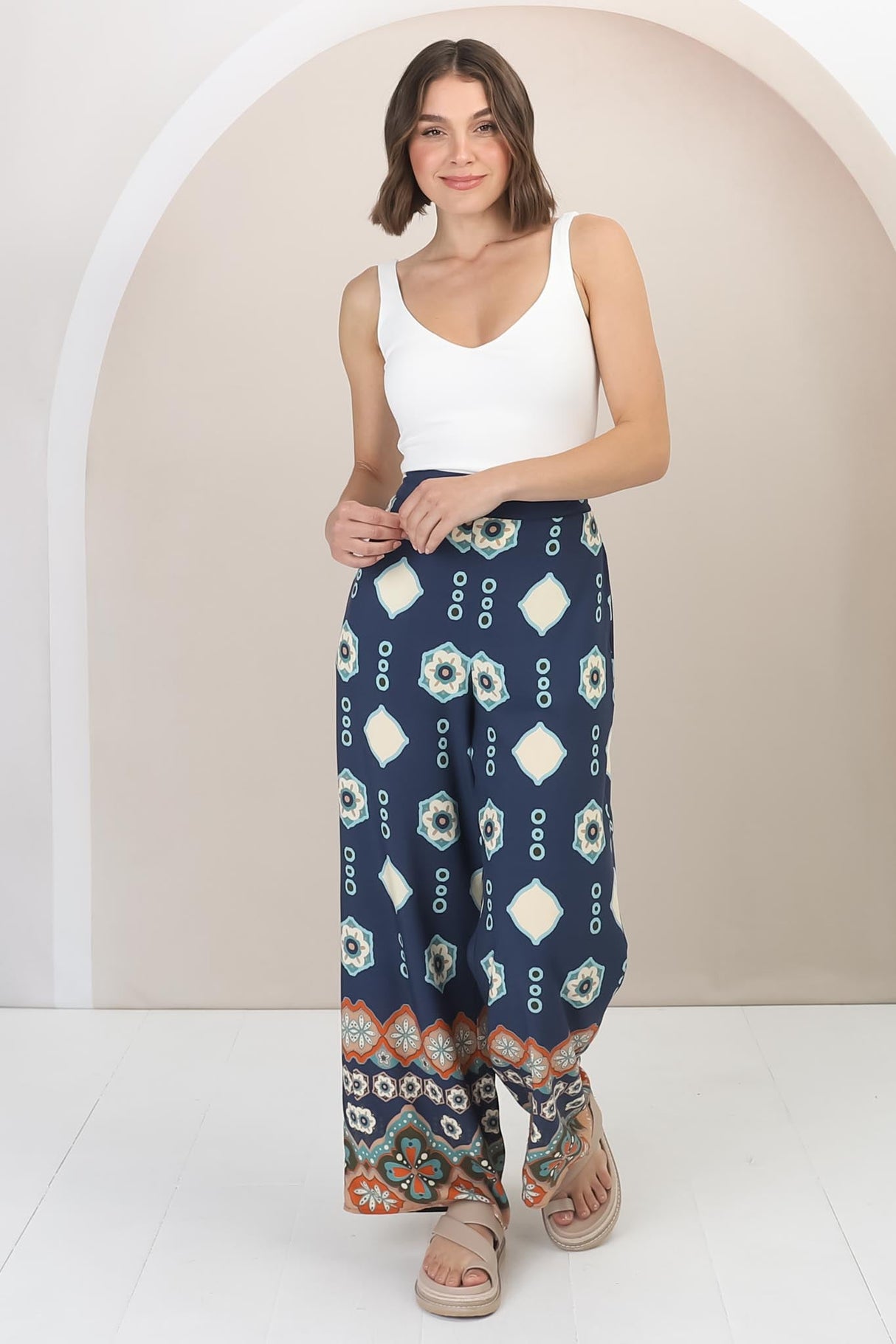 Teanne Pants - Easy Wear High Waisted Straight Pant in Margot Print