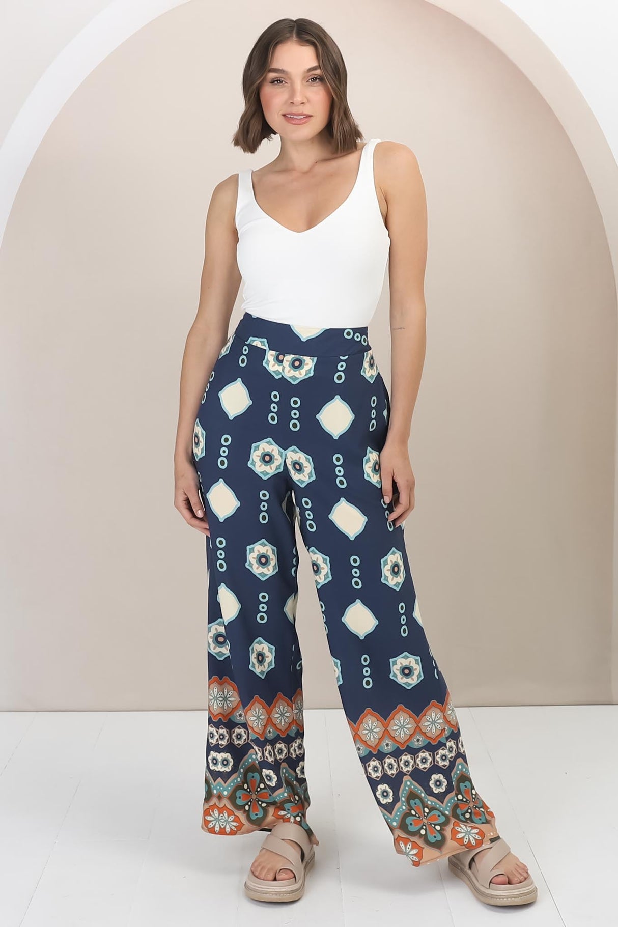 Teanne Pants - Easy Wear High Waisted Straight Pant in Margot Print