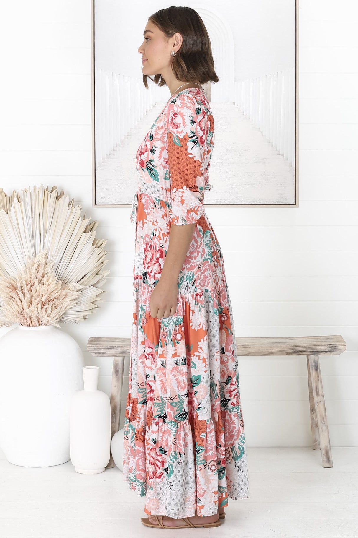 JAASE - Tessa Maxi Dress: A Line Pull Tie Waist Dress in Fleur Print