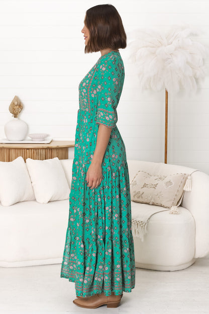 JAASE - Tessa Maxi Dress: A Line Pull Tie Waist Dress in Evergreen Print