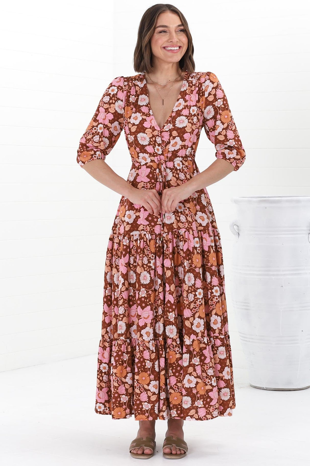 JAASE - Tessa Maxi Dress: A Line Pull Tie Waist Dress in Pixie Print