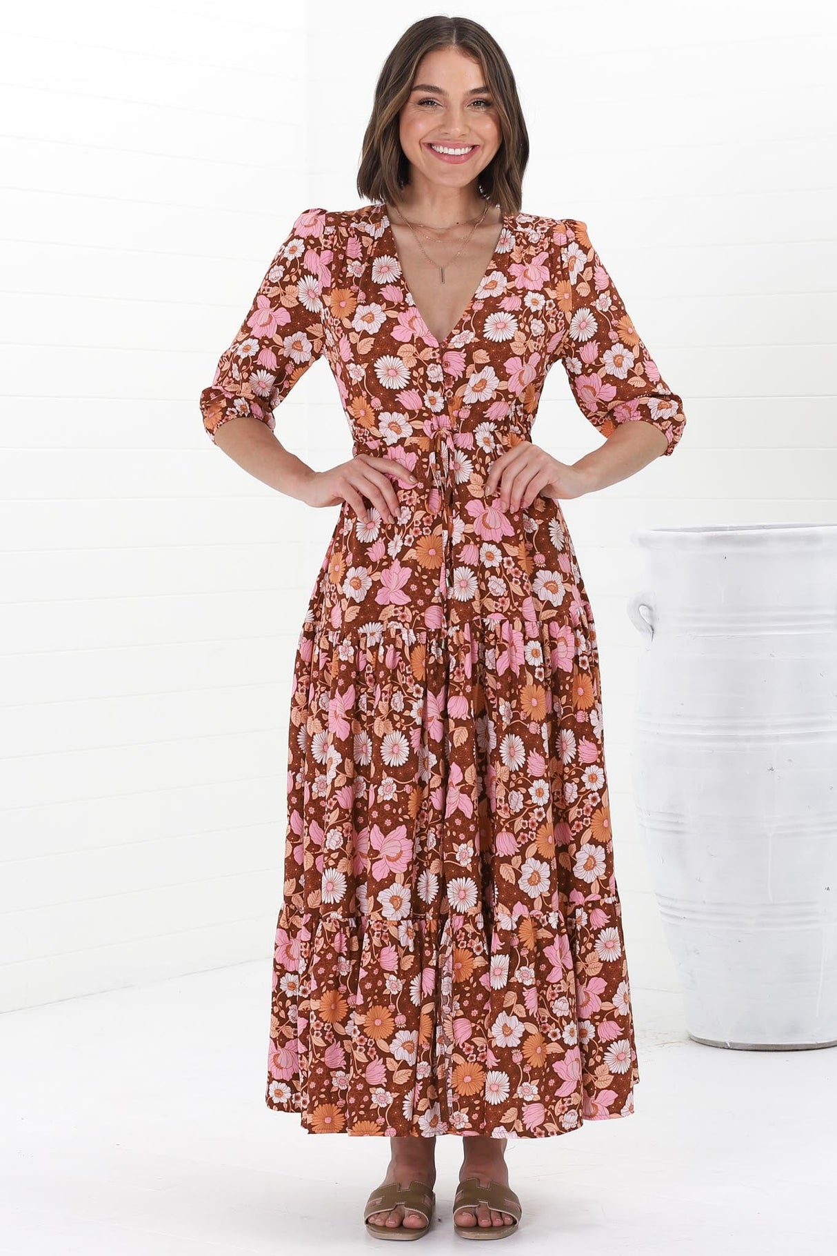 JAASE - Tessa Maxi Dress: A Line Pull Tie Waist Dress in Pixie Print