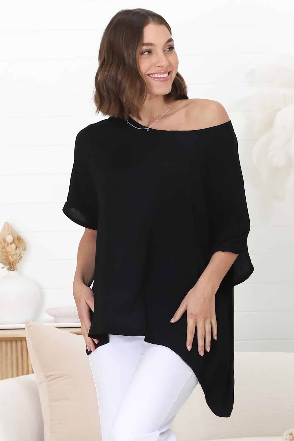 Lurye Top - Round Neckline with Bat Sleeves in Black