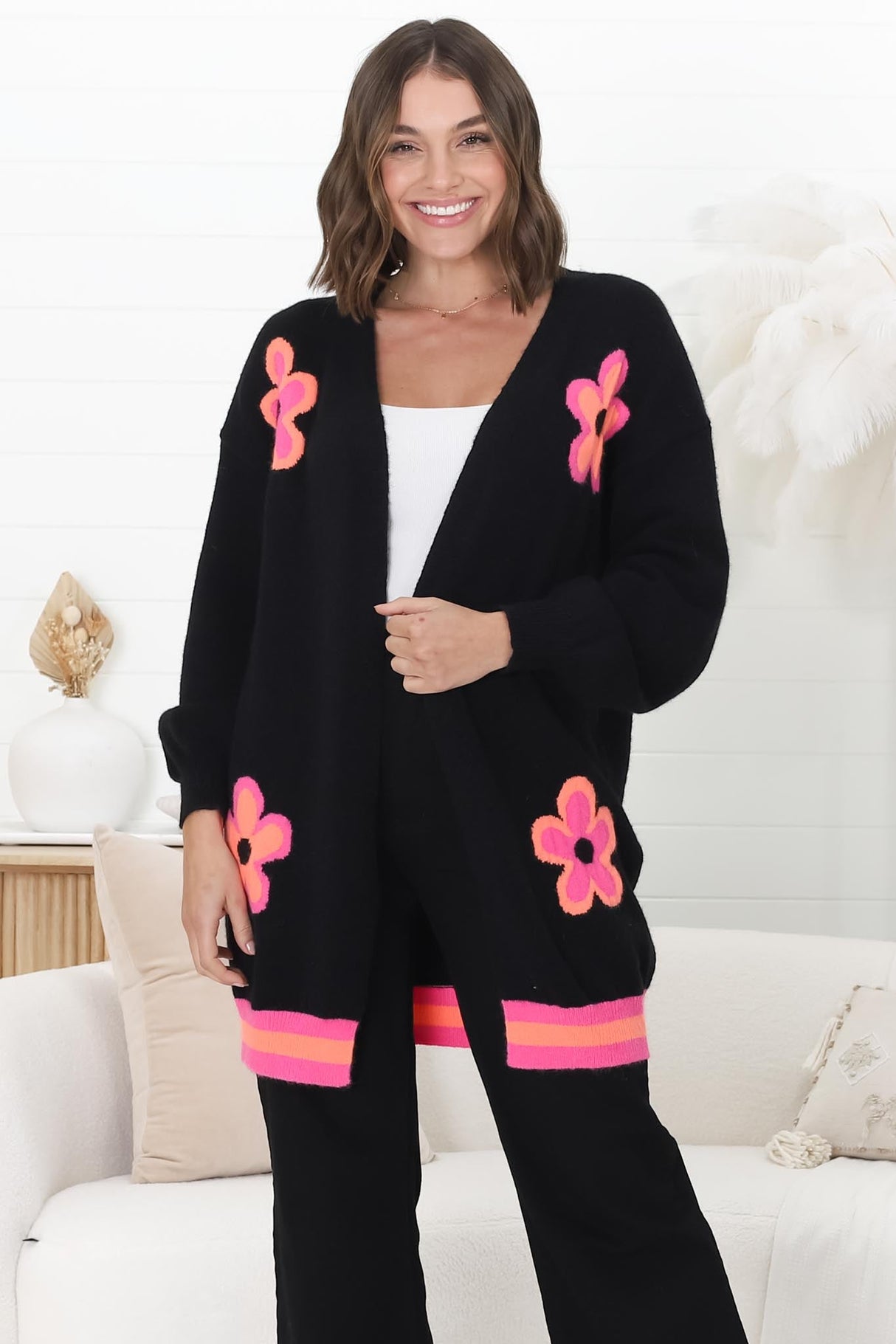 Xadie Cardigan - Multi Colour Flower Detail Open Front Cardigan In Black