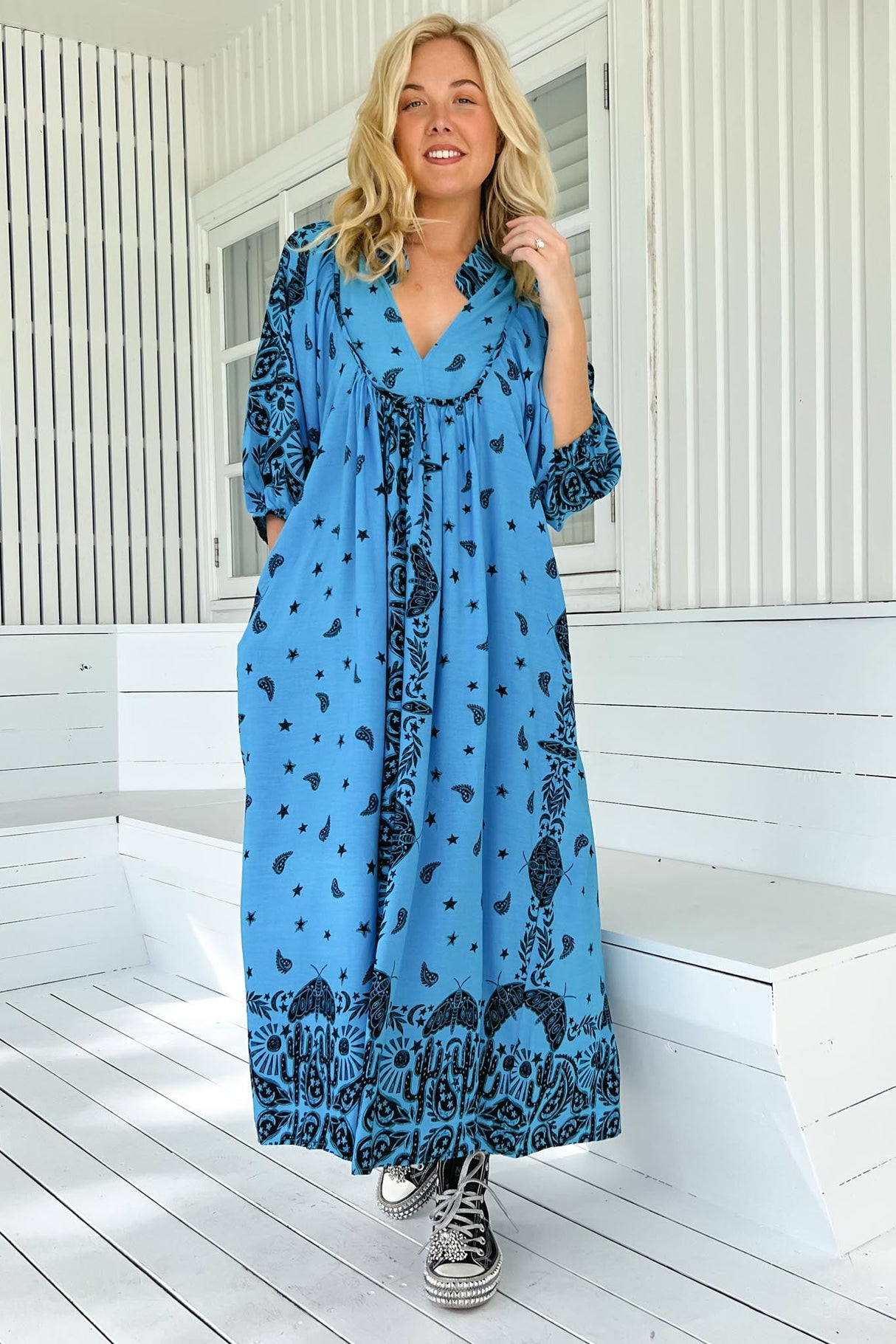 JAASE - Boheme Midi Dress: Piping Defined Bust Slimline Smock Dress In Texas Sky Print