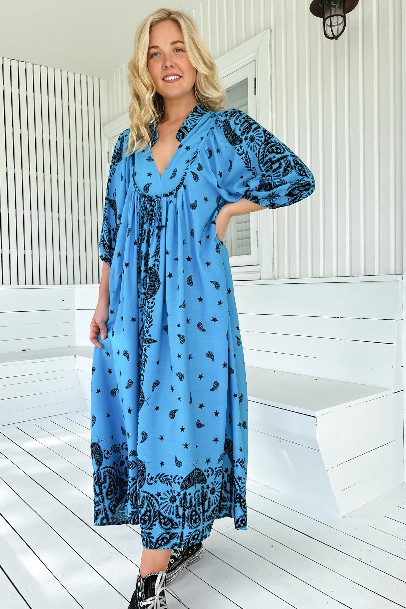 JAASE - Boheme Midi Dress: Piping Defined Bust Slimline Smock Dress In Texas Sky Print