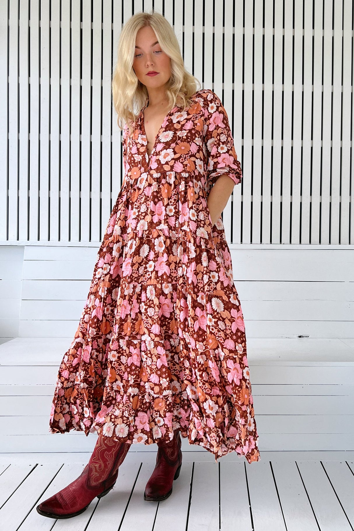 JAASE - Tillie Maxi Dress: Relaxed Tiered Dress with V Neckline in Pixie Print