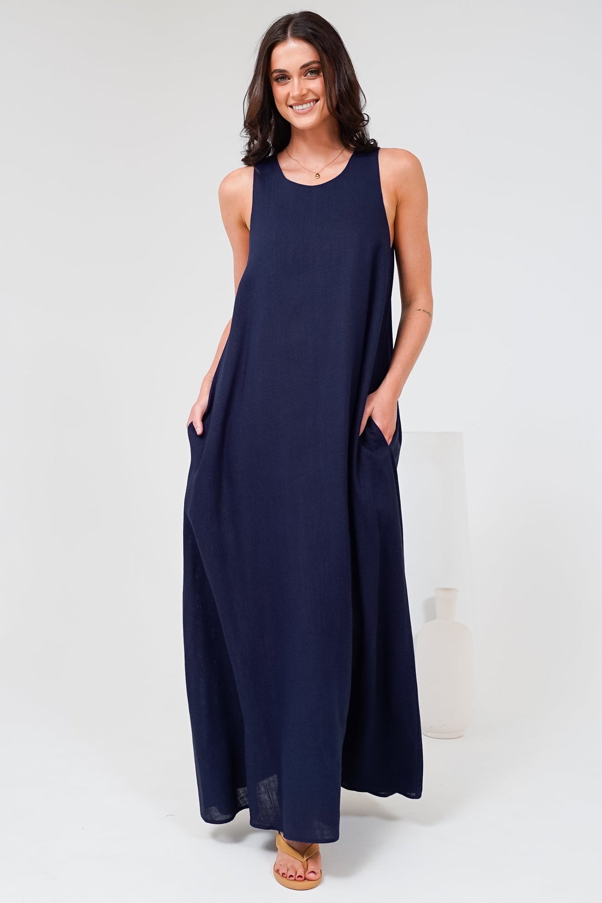 Tineshe Maxi Dress - Crew Neck Streamlined Sleeveless Dress with Pockets in Navy