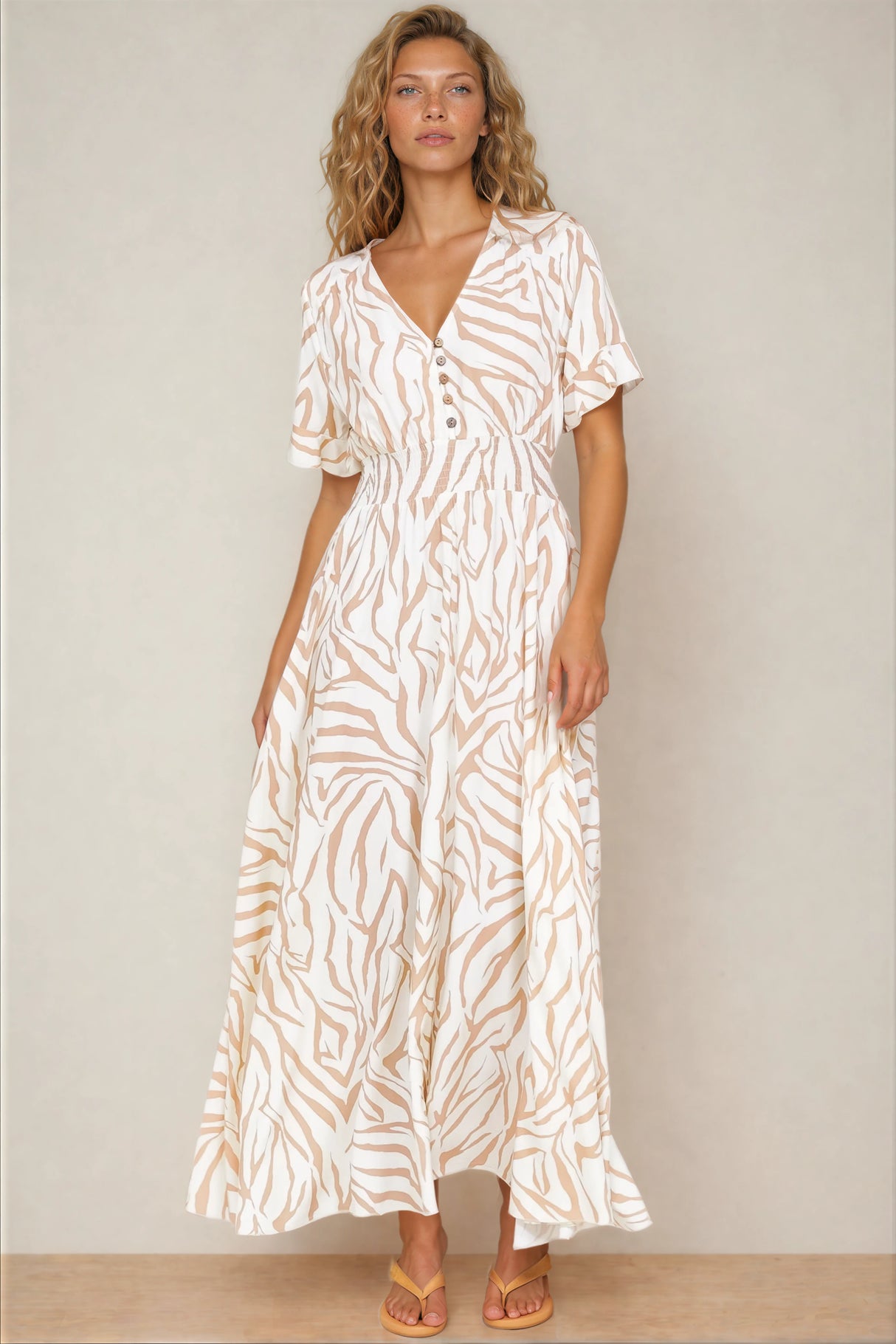 Tonia Maxi Dress - Short Sleeve V-Neck A-Line Dress in Cady Print Beige