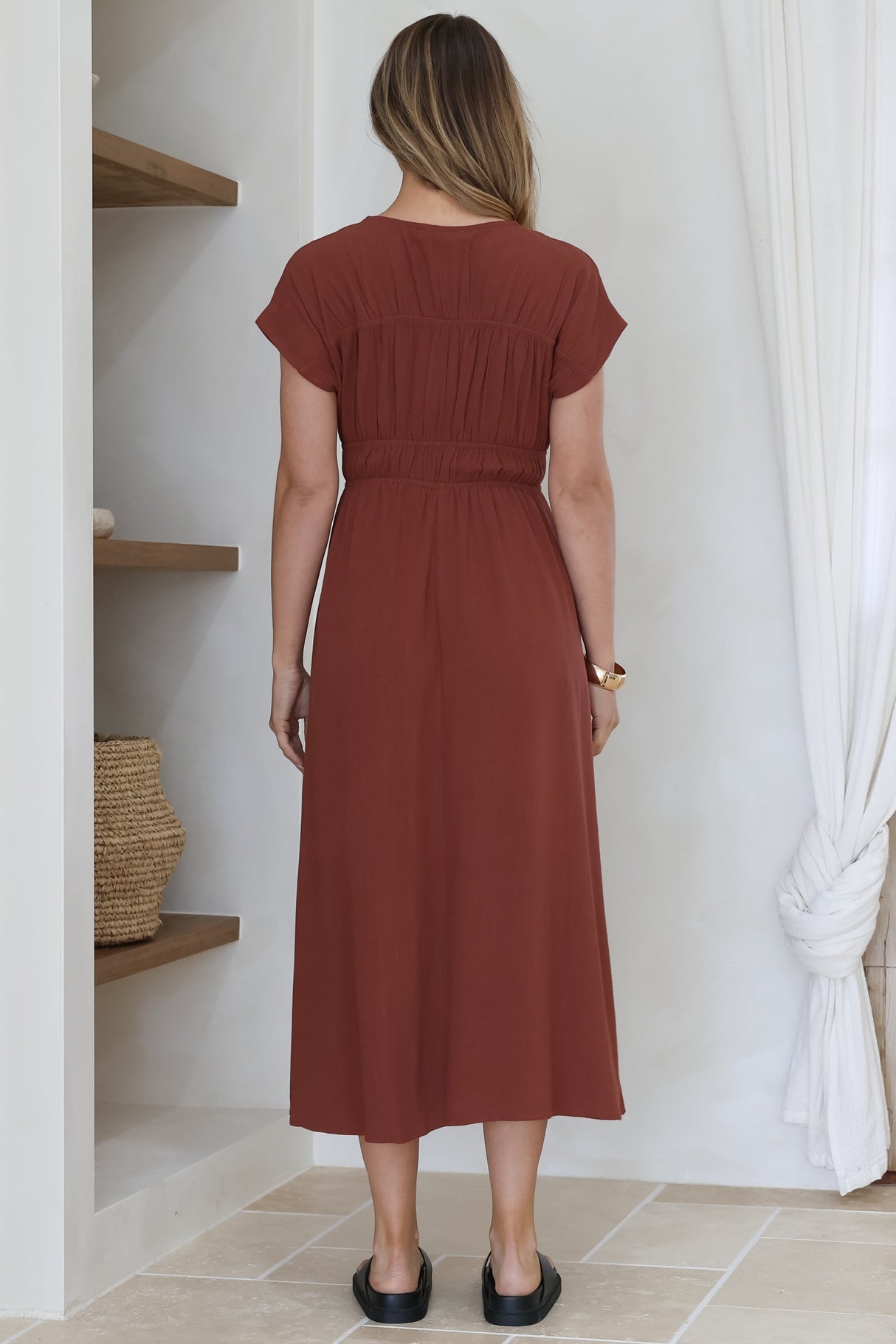 Torin Midi Dress - Gathered and Piping Detailed A-Line Dress with a V-Neckline in Rust