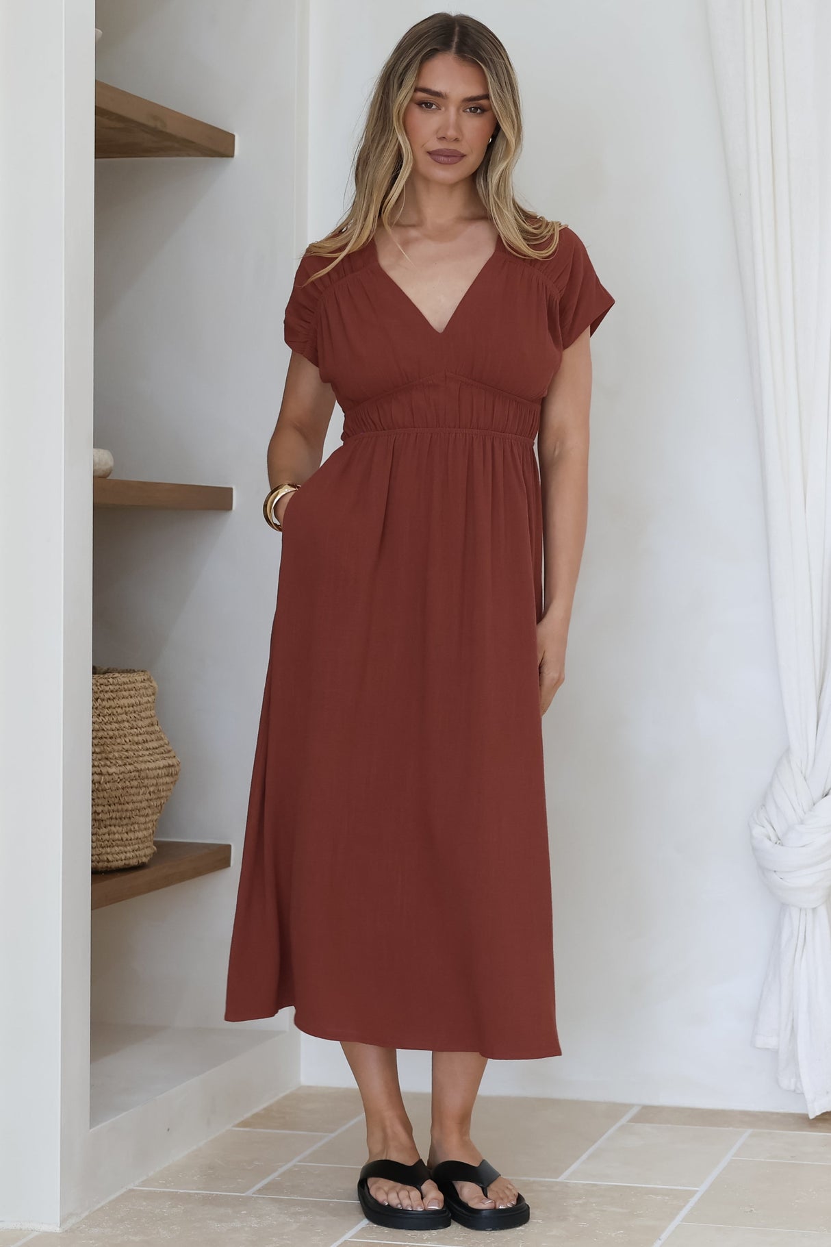 Torin Midi Dress - Gathered and Piping Detailed A-Line Dress with a V-Neckline in Rust
